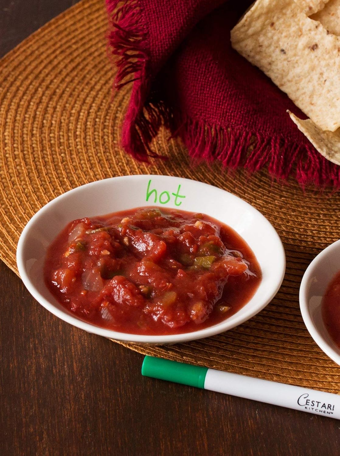 Cestari Green Liquid Chalk Marker with 2mm Fine Tip for Writing and Drawing - Erasable Chalkboard Label Paint Pen for Kitchen