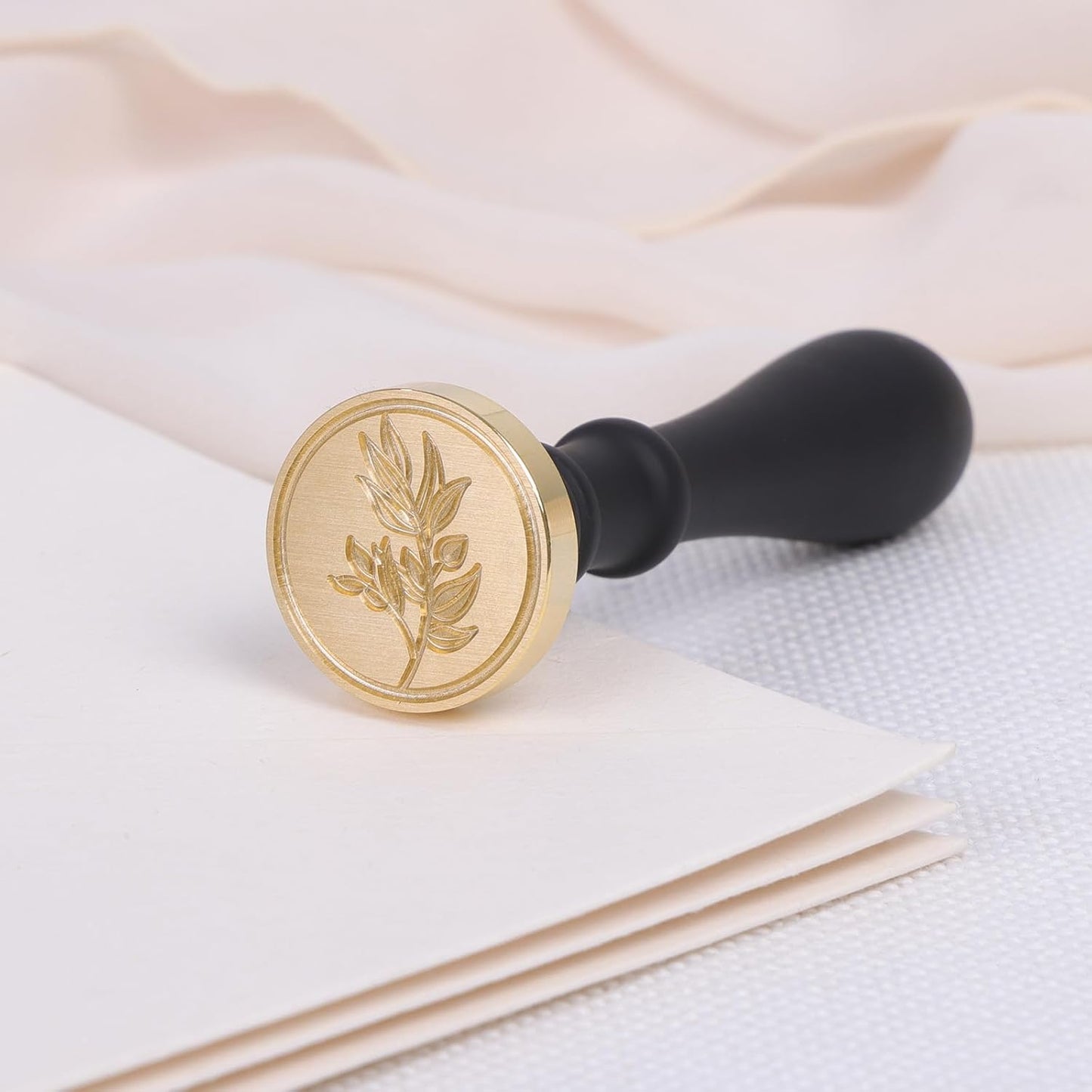 UNIQOOO Olive Branch Wax Seal Stamp - Flowers Botanical Theme Vintage Brass Stamp Head with Wood Handle for Wedding Invitation Gift Wrap Envelopes Christmas Card