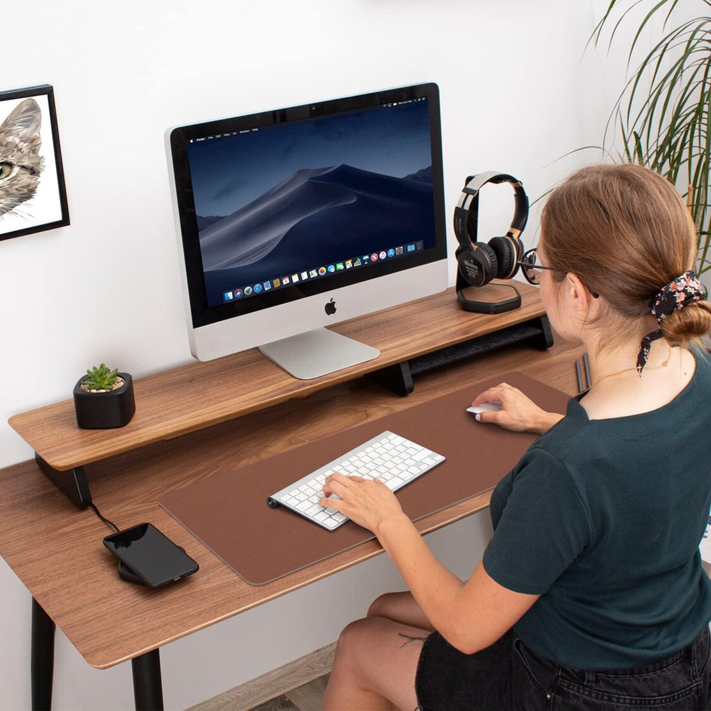 Desk Mat Large Protector Pad - Multifunctional Dual-Sided Office Desk Pad,Smooth Surface Soft Mouse Pad, Waterproof Desk Mat for Desktop, Pu Leather Desk Cover for Office/Home(Brown, 31.5" x 15.7")