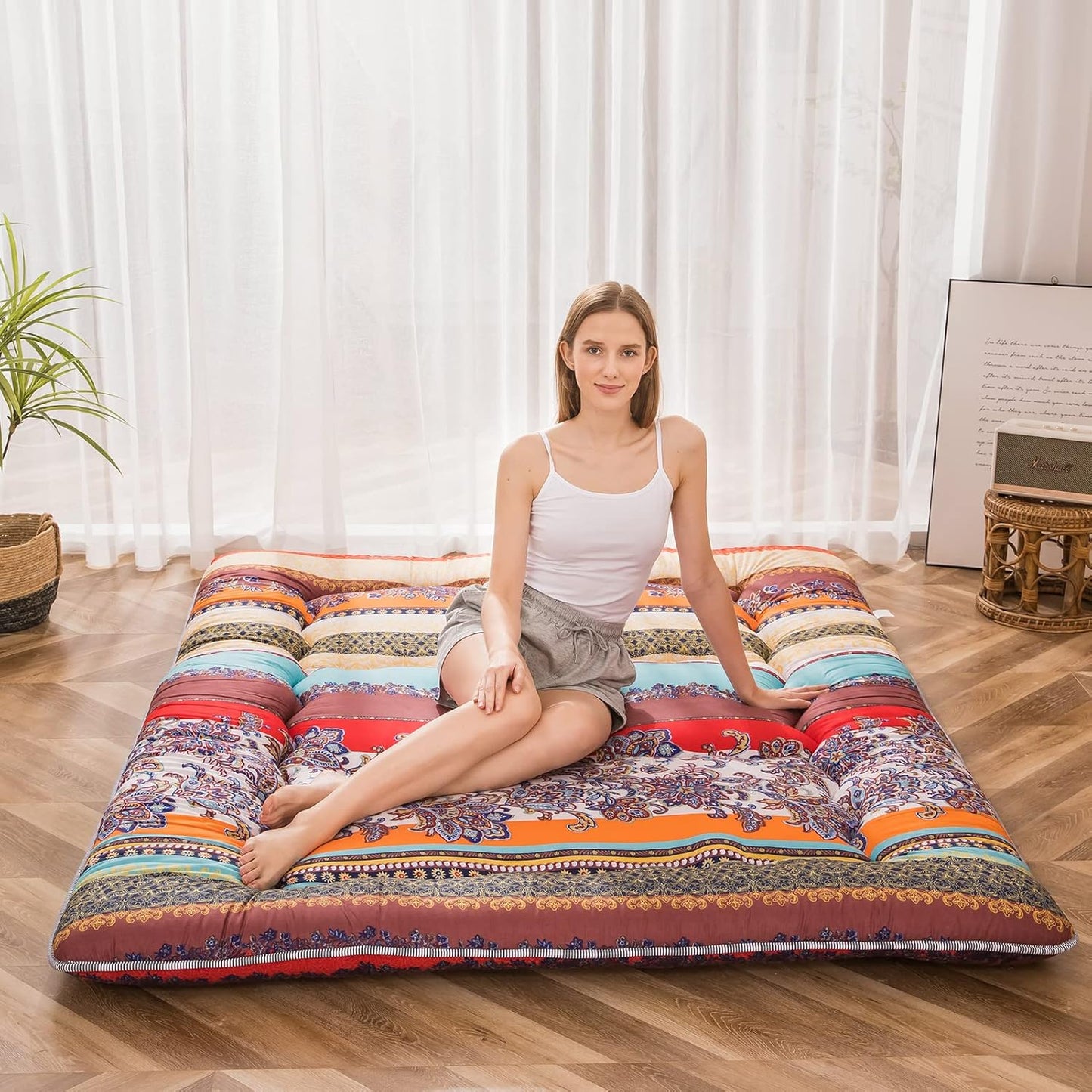 Bohemian Retro Floor Mattress Vintage Floral Japanese Futon Mattress Roll Up Thicken Sleeping Bed Portable Camping Mattress Floor Lounger Couch Bed Mattress Pad, King Size