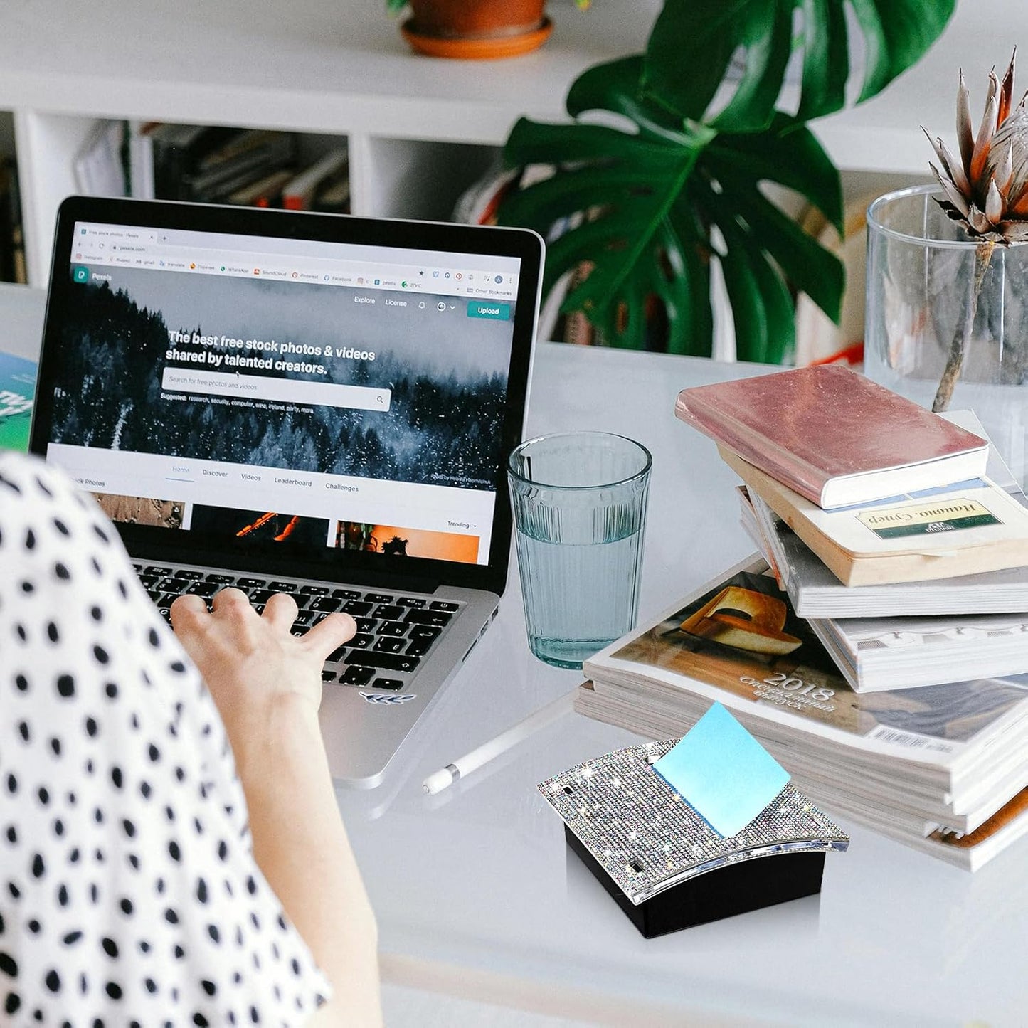 FOTN 4 x 4 Inches Note Holder Dispenser Sticky Note Holder,Bling Self Stick Note Pad Holders Cute Sticky Note Holder for Office Home Classroom Desk Supplies, White