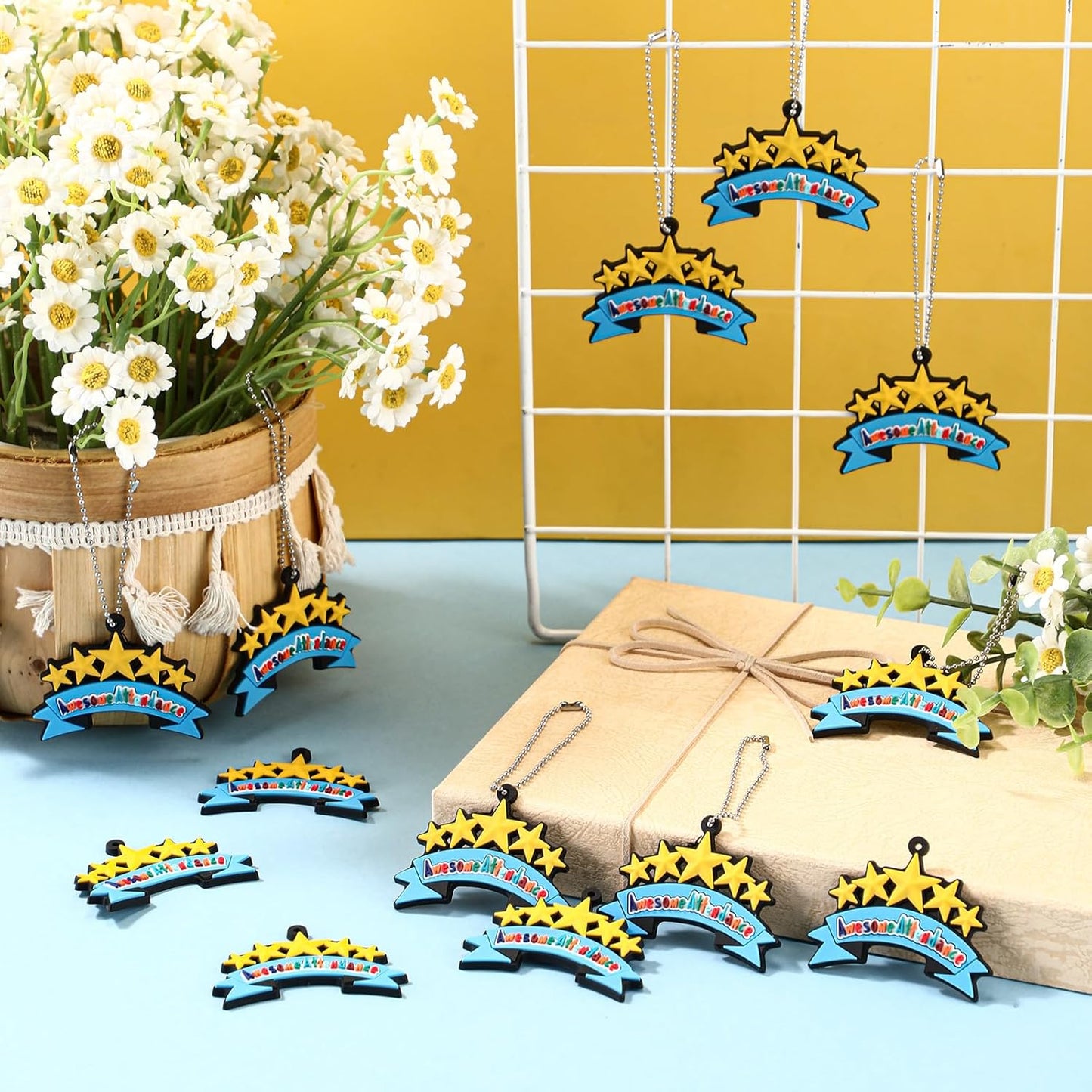 200 Pcs Awesome Attendance Silicone Tags with Chains, Motivational Brag Awards for Students, Classroom Incentives, Teacher Rewards, Reading Competition Prizes, Wearable Encouragement Gifts