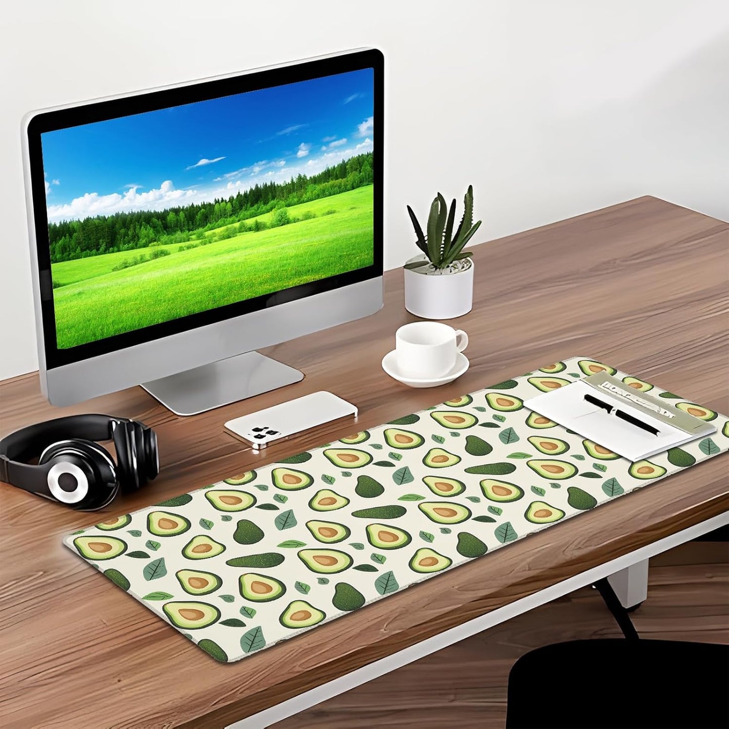Avocado Gaming Mouse Pad, Desk Mat, Non-Slip Rubber Base Cool Aesthetic MousePads for Computer Laptop Keyboard Office School Home Desktop Accessories Decor 31.5" x 11.8"