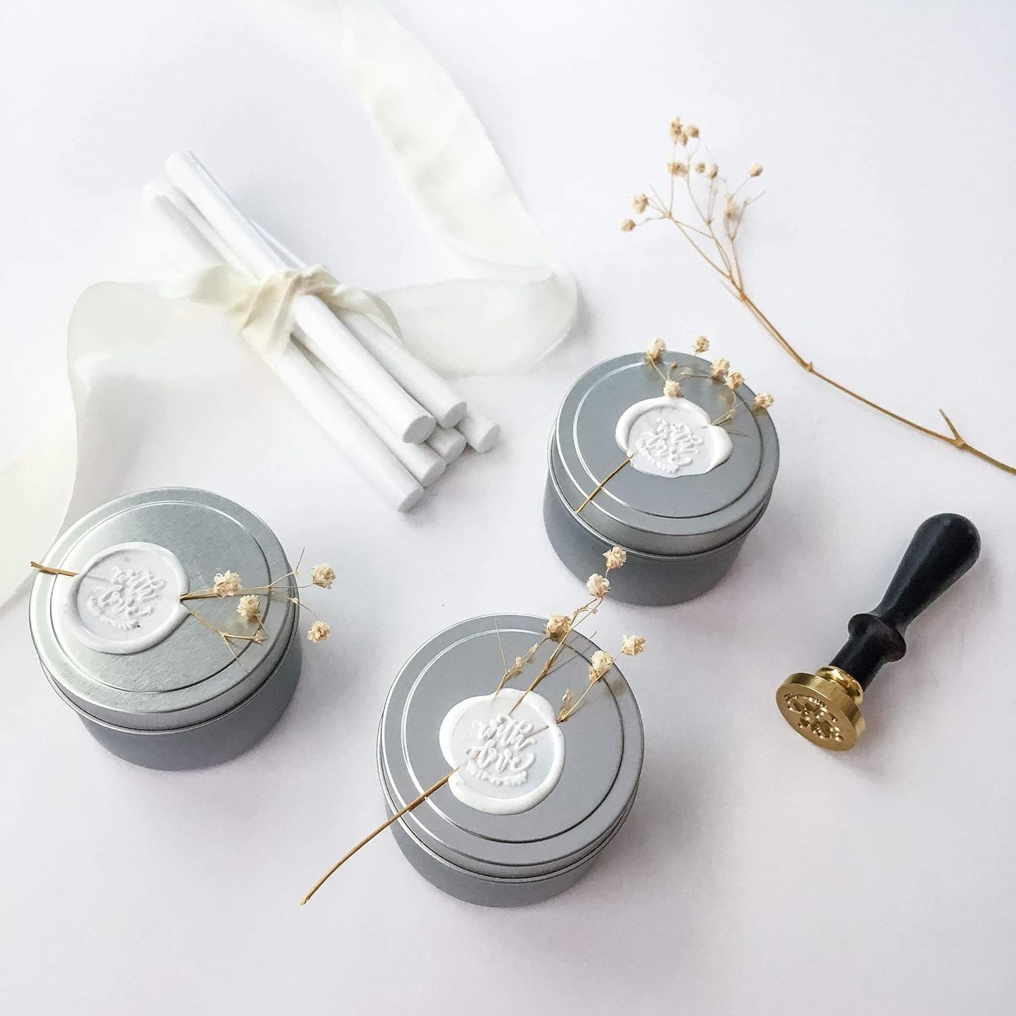 UNIQOOO Mailable Glue Gun Sealing Wax Sticks for Wax Seal Stamp - Snow White, Great for Wedding Invitations, Cards Envelopes, Snail Mails, Wine Packages, Gift Ideas, Pack of 8