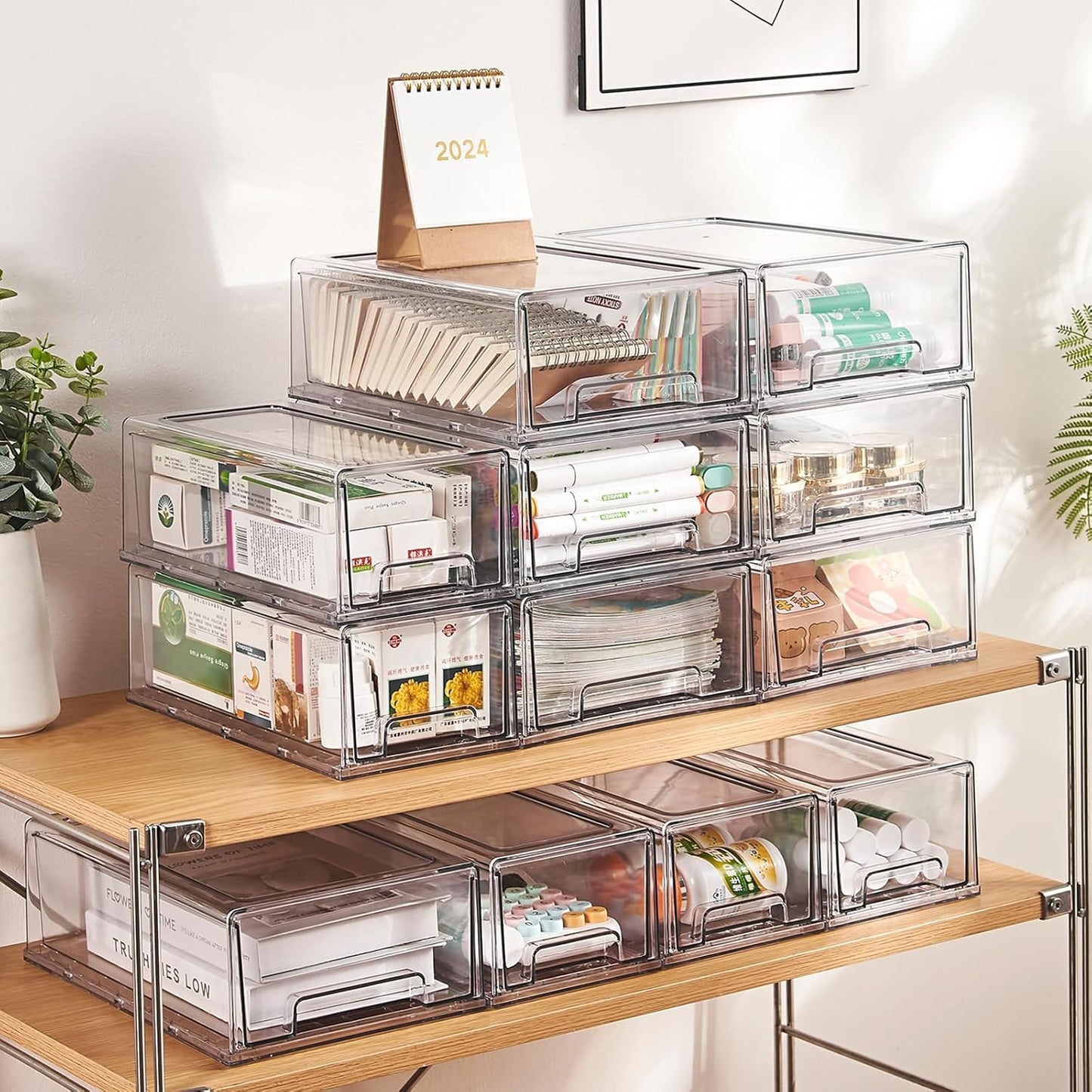 clear Drawer-Type Plastic Storage Box Bins Organizer，Family First Aid Kits Medicine cabinet Box Organizer,Closet ，Shelf，Ointments, Adhesive Bandages，Cosmetics,Office Items (clear, 4L)